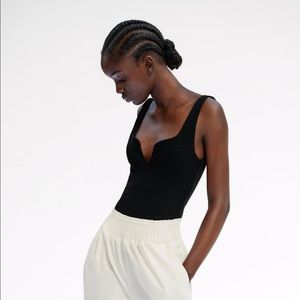 NWT Zara SWEETHEART NECKLINE BODYSUIT